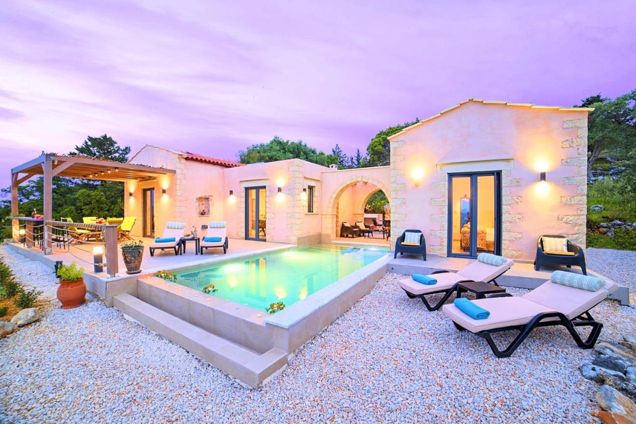 Villa Vardis Heated Pool Vryses Ngoại thất bức ảnh